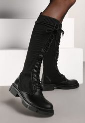 Czarne Płaskie Kozaki ze Skarpetową Cholewką i Sznurowaniem Sannirael. Czarne kozaki damskie Renee, bez wzorów, z jeansu, bez obcasa, na płaskiej podeszwie, bez zapięcia. Za 89.99 zł.