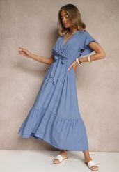 Niebieska Kopertowa Sukienka z Wiskozy Ozdobiona Paskiem Savioneira. Niebieskie sukienki damskie Renee, na co dzień, l, bez wzorów, z jeansu, eleganckie, bez kołnierzyka, bez ramiączek, maxi, kopertowe. Za 54.99 zł.