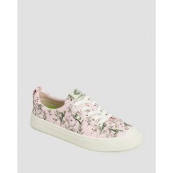 Tenisówki damskie Cariuma OCA Low Canvas Pale Lilac Parrot Print. Czerwone trampki i tenisówki damskie CARIUMA, bez wzorów, bez zapięcia. W wyprzedaży za 325.95 zł.
