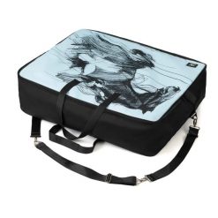 Torba na siodło dla konia Galop Wear. Niebieskie torby na ramię męskie GALOP WEAR, z materiału, na ramię. Za 284.05 zł.