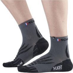 Skarpetki Monnet X-Light. Czarne skarpetki damskie MONNET, bez wzorów. Za 98.50 zł.