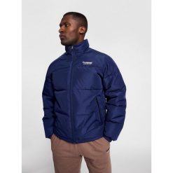 Kurtka puchowa Hummel LGC Robert. Niebieskie kurtki męskie Hummel, bez wzorów, z puchu, sportowe, bez kaptura. W wyprzedaży za 332.50 zł.