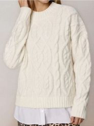 Sweter z ozdobnym splotem z domieszką wełny - kremowy. Białe swetry nierozpinane damskie Sinsay, l, bez wzorów, z wełny, bez kołnierzyka, bez ramiączek. Za 69.99 zł.