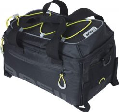 Torba na bagaż „Miles” - czarna/limonkowa. Czarne torby sportowe męskie BASIL, bez wzorów, z materiału, na ramię. Za 309.99 zł.