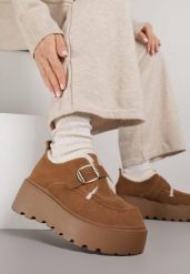 Jasnobrązowe Śniegowce na Platformie z Paskiem ze Sprzączką i Futrem Unweda. Brązowe śniegowce damskie Renee, z jeansu, bez zapięcia. Za 129.99 zł.