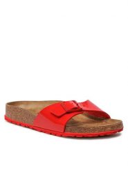 Klapki Birkenstock. Zielone klapki damskie Birkenstock, bez wzorów, bez obcasa, bez zapięcia. Za 549.99 zł.