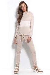 Beżowa Bluza na Stójce ze Ściągaczem na Dole. Brązowe bluzy damskie SALE, m, bez wzorów, z bawełny, bez ramiączek, bez kaptura. Za 144.90 zł.