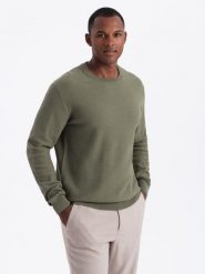 Sweter męski RELAXED FIT z dzianiny o splocie diamentowym – oliwkowy V4 OM-SWSW-0110 - XXL. Zielone swetry męskie Ombre Clothing, l, z aplikacjami, z bawełny, casualowe, bez kołnierzyka, bez ramiączek. W wyprzedaży za 69.99 zł.