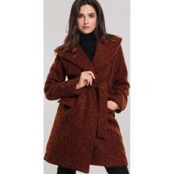 Camelowy Płaszcz Rothbury. Brązowe płaszcze damskie Renee, l, bez wzorów, z dzianiny, eleganckie, bez kołnierzyka, bez kaptura. Za 309.99 zł.