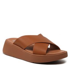 Klapki FitFlop. Brązowe klapki damskie FitFlop, bez wzorów, bez obcasa, bez zapięcia. Za 269.99 zł.