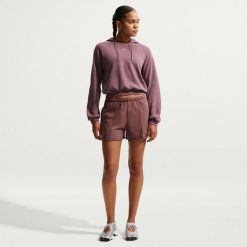 Bluza sportowa damska Nike Chill. Brązowe bluzy damskie Nike, xs, bez wzorów, z bawełny, sportowe, bez ramiączek, z kapturem. Za 446.00 zł.