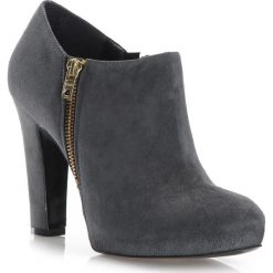 Buty damskie. Szare botki damskie Wittchen, bez wzorów, ze skóry, klasyczne, bez obcasa, bez zapięcia. W wyprzedaży za 299.90 zł.