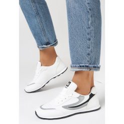 Biało-Czarne Buty Sportowe Chloette. Białe obuwie sportowe damskie Born2be, z aplikacjami, z materiału, bez zapięcia, na fitness i siłownię. Za 74.99 zł.