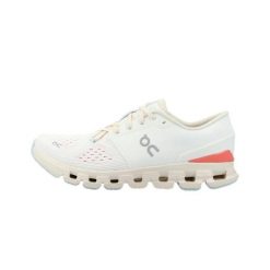 Buty Kobieta On Running Cloud X 4 beżowy. Brązowe obuwie sportowe damskie On Running, bez wzorów, z materiału, bez zapięcia. Za 848.00 zł.