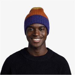 Czapka zimowa dla doroasłych BUFF Knitted Beanie. Fioletowe czapki męskie Buff, na zimę, bez wzorów. W wyprzedaży za 89.96 zł.