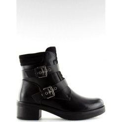 Botki damskie czarne 7B706 Black. Czarne botki damskie ButyModne, bez wzorów, bez obcasa, na obcasie, bez zapięcia. W wyprzedaży za 99.00 zł.