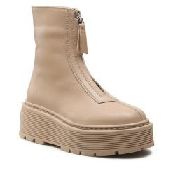 Botki Badura. Brązowe botki damskie Badura, bez wzorów, bez obcasa, na koturnie, bez zapięcia. Za 429.99 zł.