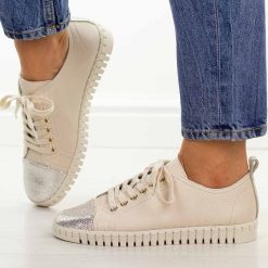 Beżowe skórzane półbuty damskie Potocki 19434. Brązowe półbuty damskie POTOCKI, na jesień, w ażurowe wzory, z jeansu, casualowe, bez obcasa, na płaskiej podeszwie, bez zapięcia. Za 219.00 zł.