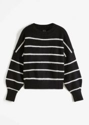 Sweter w paski o kroju oversize. Czarne swetry nierozpinane damskie bonprix, bez wzorów, bez kołnierzyka, bez ramiączek. Za 102.99 zł.