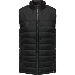 Kurtka do piłki nożnej męska puchowa Hummel North Waistcoat bez rękawów. Czarne kurtki męskie Hummel, m, bez wzorów, z materiału, bez kaptura. Za 243.40 zł.