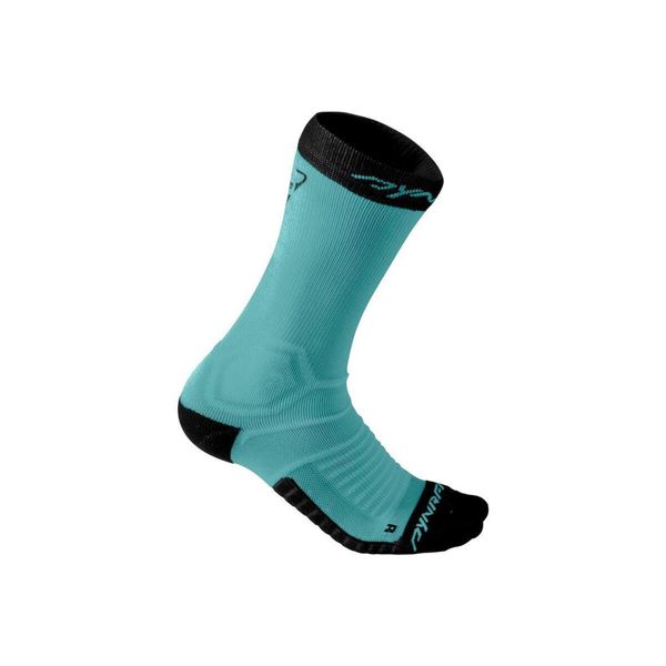 Skarpety do biegania Dynafit Ultra Cushion. Czerwone skarpetki damskie Dynafit, bez wzorów. Za 89.99 zł.