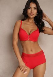Czerwone Bikini Biustonosz Zdobiony Aplikacją i Majtki Typu Figi Iffirelle. Czerwone bikini Renee, z aplikacjami. Za 59.99 zł.