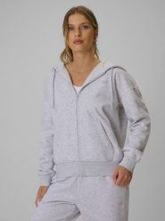4F Bluza dresowa rozpinana z kapturem damska - szara L. Szare bluzy damskie 4F, l, bez wzorów, z dresówki, bez ramiączek, z kapturem. Za 159.99 zł.