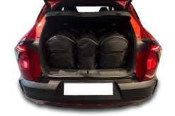 Torby Do Bagażnika Alfa Romeo Junior Mhev 2024+ 3Szt Kjust. Czarne torby podróżne damskie KJUST, bez wzorów, z kauczuku. Za 921.00 zł.