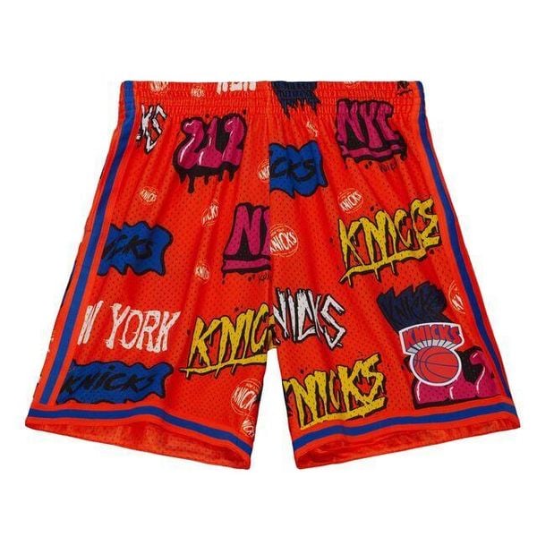 Spodenki z naklejką New York Knicks Swingman 1991/92. Brązowe szorty damskie Mitchell & Ness, bez wzorów, sportowe. Za 467.00 zł.