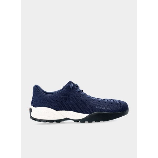 Buty outdoor męskie Scarpa Mojito BIO. Niebieskie buty zimowe męskie Scarpa, bez wzorów, bez obcasa, bez zapięcia. Za 508.99 zł.