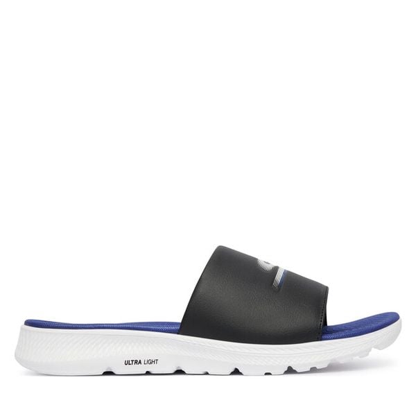 Klapki Skechers. Czarne klapki męskie Skechers, bez wzorów, bez zapięcia. Za 142.99 zł.