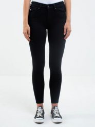 Jeansy damskie push up z wysokim stanem czarne Melinda High Waist 915. Czarne jeansy damskie BIG STAR, bez wzorów, z jeansu, sportowe, z podwyższonym stanem. Za 299.99 zł.