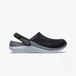 Klapki basenowe męskie Crocs LiteRide 360 Clog. Czarne klapki męskie Crocs, bez wzorów, bez zapięcia. Za 238.99 zł.