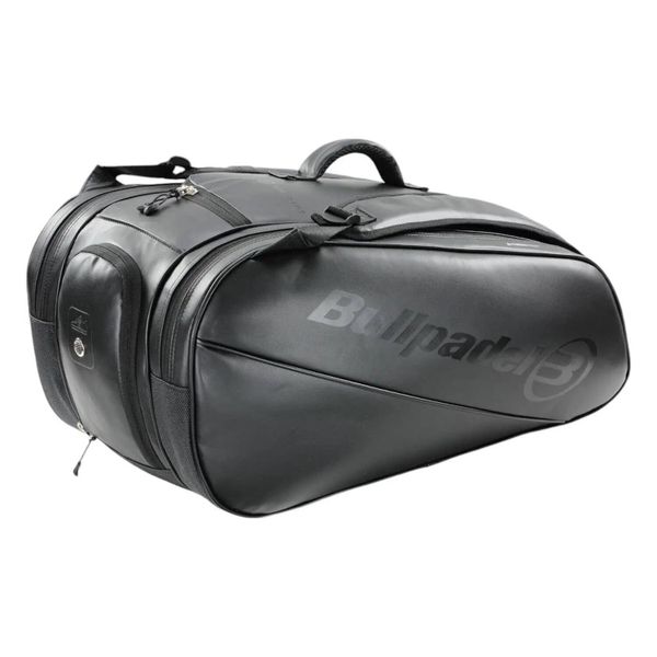 Plecak Bullpadel Casual 005. Czarne plecaki męskie bullpadel, bez wzorów, z materiału, casualowe. Za 305.25 zł.