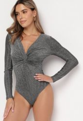 Srebrne Brokatowe Body z Głębokim Dekoltem Tialeta. Szare body Born2be, bez wzorów, z tkaniny. Za 89.99 zł.