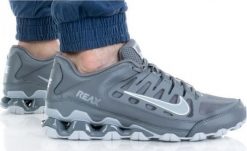 Nike Buty Nike Reax 9 Tr Mesh M 621716-010, Rozmiar: 42. Buty sportowe męskie Nike, bez wzorów, z meshu, bez zapięcia. Za 382.00 zł.