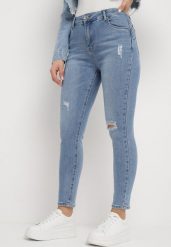 Niebieskie Jeansy Skinny z Przetarciami i Dziurami Haria. Niebieskie jeansy damskie Born2be, bez wzorów, z jeansu. Za 109.99 zł.