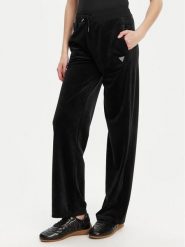 Guess Spodnie dresowe V3BB26 K0232 Czarny Regular Fit. Czarne spodnie dresowe damskie Guess, z aplikacjami, z dresówki. Za 239.99 zł.