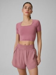 4F Crop top treningowy bezszwowy damski - różowy XS/S. Czerwone topy damskie 4F, s, bez wzorów, z materiału, sportowe, bez kołnierzyka, bez ramiączek. Za 79.99 zł.