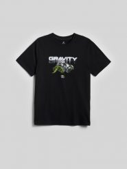 4F T-shirt regular z nadrukiem męski - czarny XL. Czarne t-shirty męskie 4F, m, bez wzorów, z bawełny, bez kołnierzyka, bez ramiączek. Za 79.99 zł.