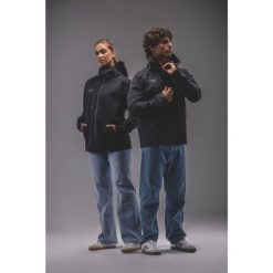 Kurtka wodna Erima Premia w kolorze czarnym. Czarne kurtki męskie Erima, m, bez wzorów, eleganckie, bez kaptura. Za 490.99 zł.