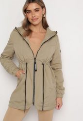Jasnozielona Kurtka Parka z Kapturem Mesovera. Zielone kurtki damskie Born2be, s, bez wzorów, z kapturem. Za 159.99 zł.
