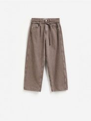 Jeansy barrel slim - brązowy. Brązowe jeansy damskie Reserved, bez wzorów, z bawełny. Za 139.99 zł.