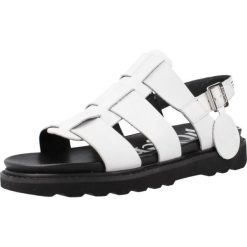 Sandały KICKERS NEOSINEAD Biały. Białe sandały damskie Kickers, bez wzorów, z materiału, bez obcasa, bez zapięcia. Za 335.70 zł.