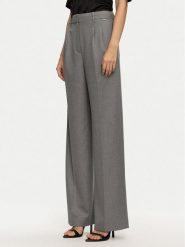 Guess Spodnie materiałowe W4BB02 WGIF2 Szary Relaxed Fit. Szare spodnie materiałowe damskie Guess, z aplikacjami, z materiału. Za 239.99 zł.