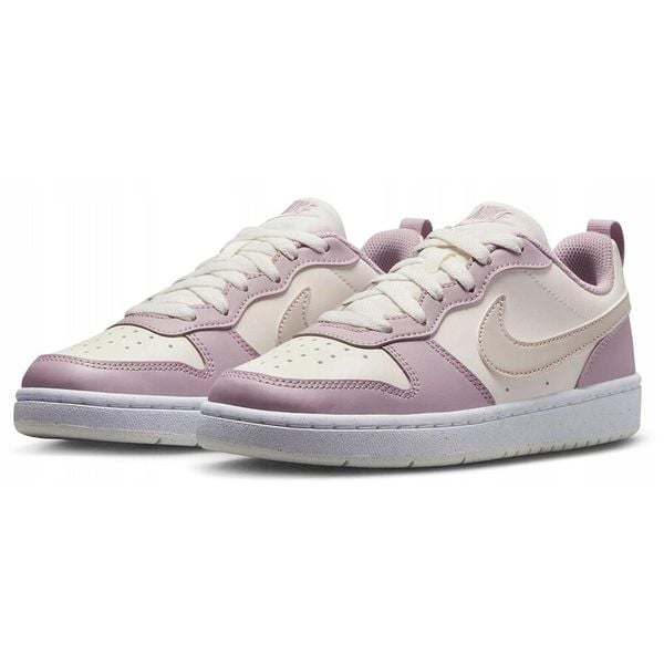 Buty Sportowe Mlodziezowe Nike Court Borough Low Recraft (Gs). Brązowe obuwie sportowe damskie Nike, bez wzorów, bez zapięcia, do biegania, Nike Court. Za 228.80 zł.