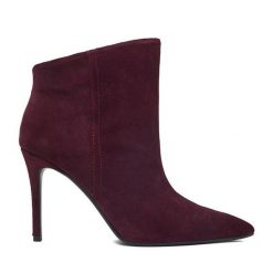 Botki GINO ROSSI. Czerwone botki damskie Gino Rossi, bez wzorów, bez obcasa, na szpilce, bez zapięcia. Za 379.99 zł.