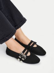 DeeZee Baleriny CEO-HY82405-1 Czarny. Czarne balerinki damskie DeeZee, bez wzorów, z materiału, bez obcasa, bez zapięcia. Za 129.99 zł.