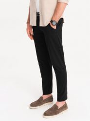 Spodnie męskie chino z ozdobną taśmą w pasie SLIM FIT – czarne V1 OM-PACP-0118 - L. Czarne eleganckie spodnie męskie Ombre Clothing, bez wzorów, z bawełny, casualowe. W wyprzedaży za 179.99 zł.