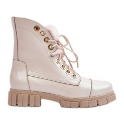 Lewski Shoes Skórzane Botki Damskie Z Futerkiem Jasnobeżowe Lewski 3296 beżowy. Brązowe botki damskie na wiosnę, bez wzorów, z futra, klasyczne, bez obcasa, na płaskiej podeszwie, bez zapięcia. Za 549.99 zł.